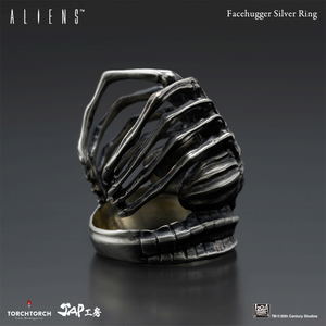 Alien - Face Hugger Silver Ring (Size 16)_