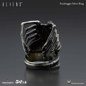 Alien - Face Hugger Silver Ring (Size 16)_