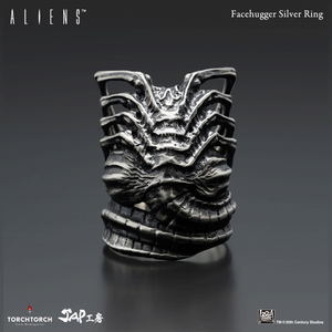 Alien - Face Hugger Silver Ring (Size 16)_