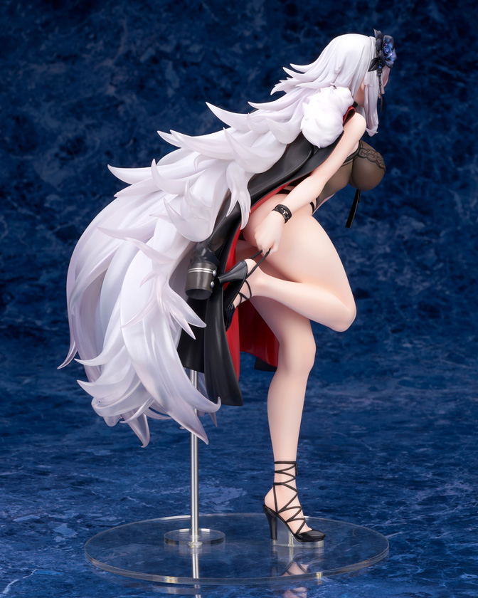 Azur Lane 1/7 Scale Pre-Painted Figure: Graf Zeppelin Beachside Urd Ver. image 6