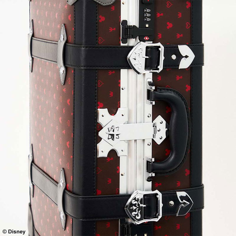 Kingdom Hearts III Trunk Case: King Mickey image 3