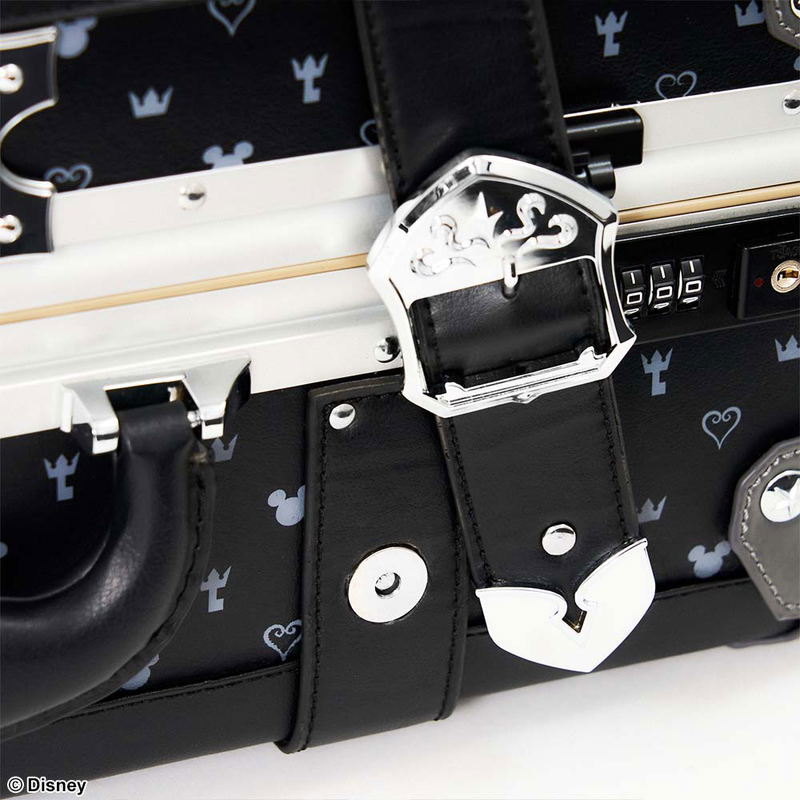 Kingdom Hearts III Trunk Case: Sora image 4