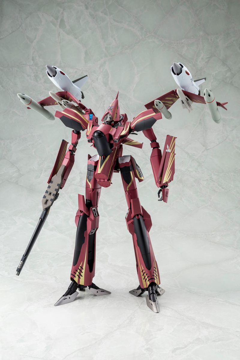 Macross Zero 1/60 Scale Pre-Painted Figure: Perfect Trance SV-51 Gamma Nora Polyansky Model Final Battle Ver. (Re-run) image 9