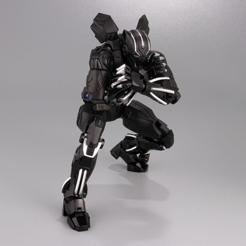Fighting Armor Black Panther image 10