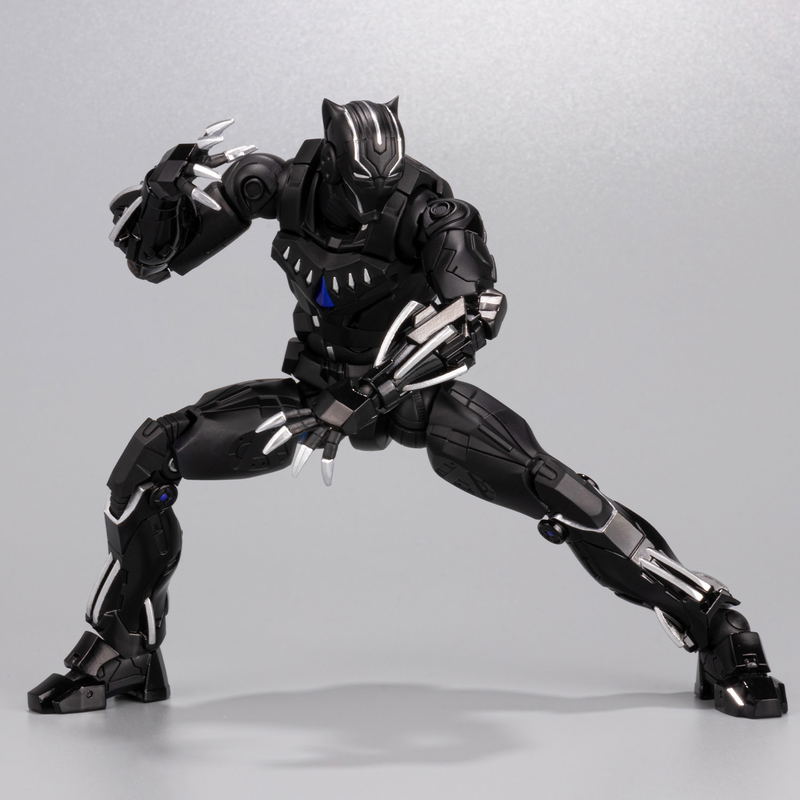 Fighting Armor Black Panther image 6