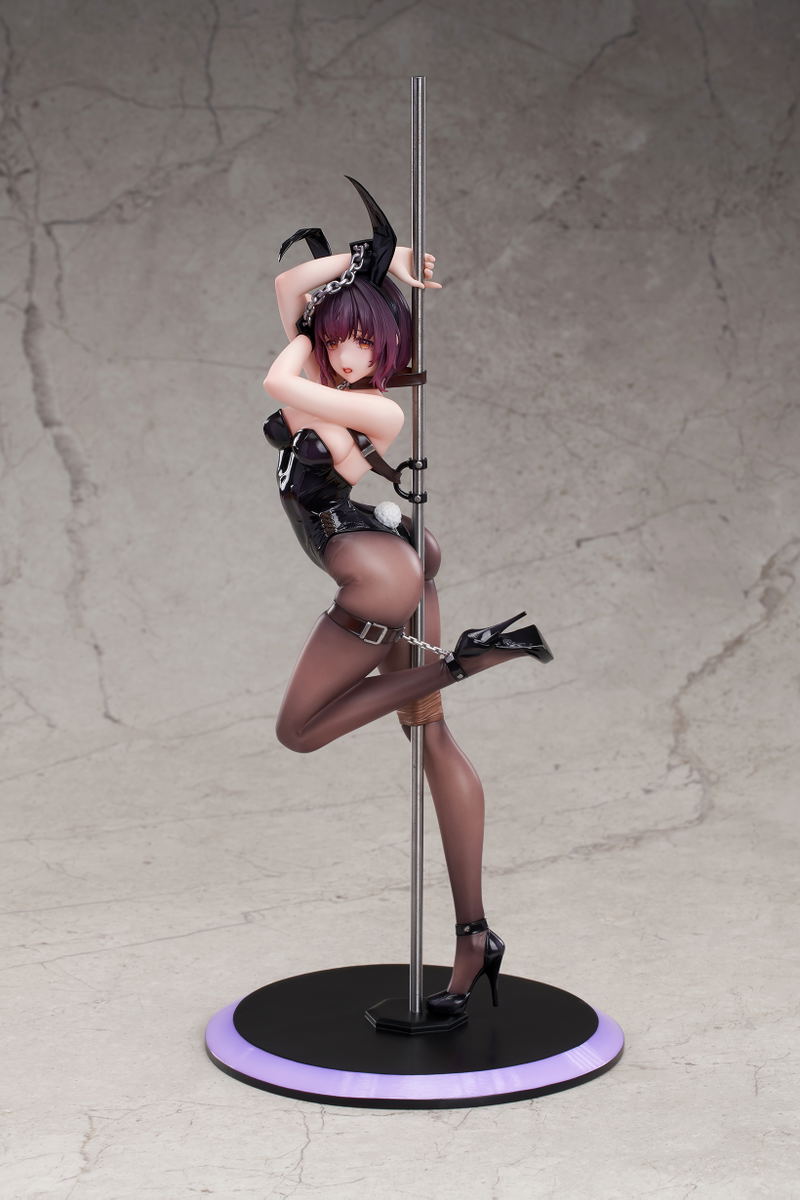 Original Character 1/7 Scale Pre-Painted Figure: Bunny Girl Bondage image 2