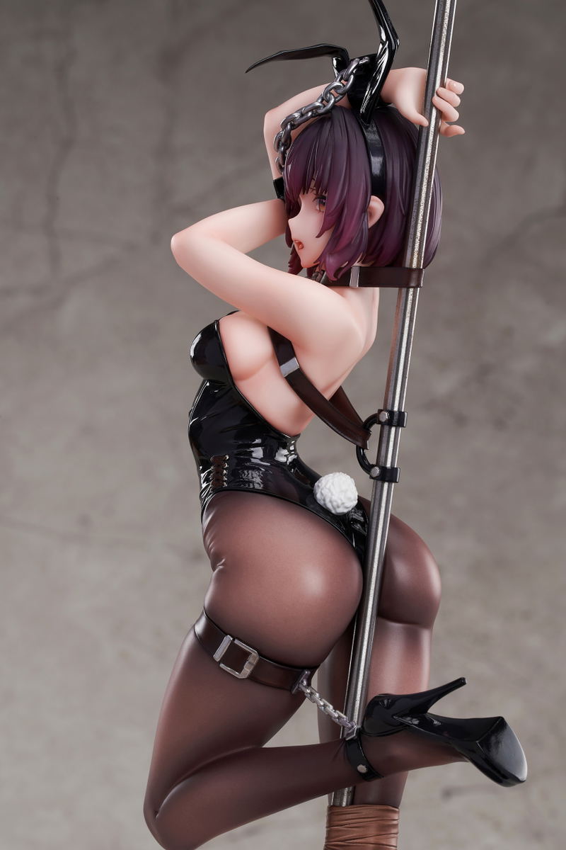 Original Character 1/7 Scale Pre-Painted Figure: Bunny Girl Bondage image 6
