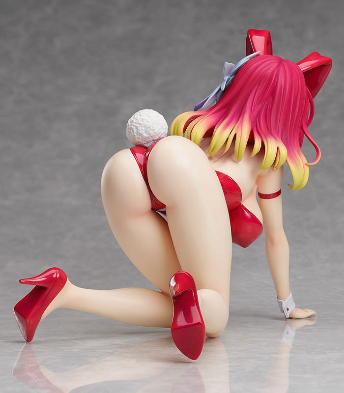 No Game No Life 1/4 Scale Pre-Painted Figure: Stephanie Dora Bare Leg Bunny Ver. [GSC Online Shop Exclusive Ver.] image 5
