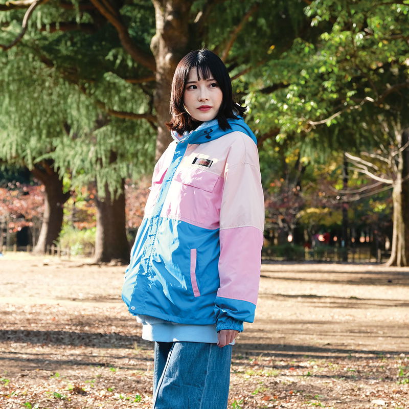 Hatsune Miku x Aozoragear Wilderness Experience Collaboration Packable Shell Hoodie (L Size) image 10