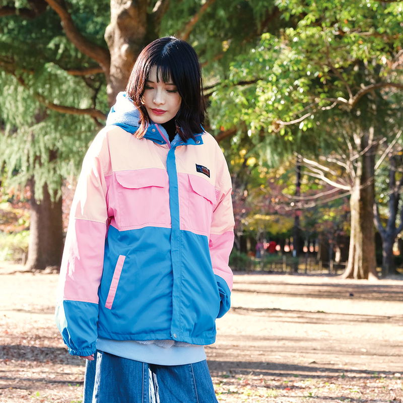 Hatsune Miku x Aozoragear Wilderness Experience Collaboration Packable Shell Hoodie (L Size) image 12