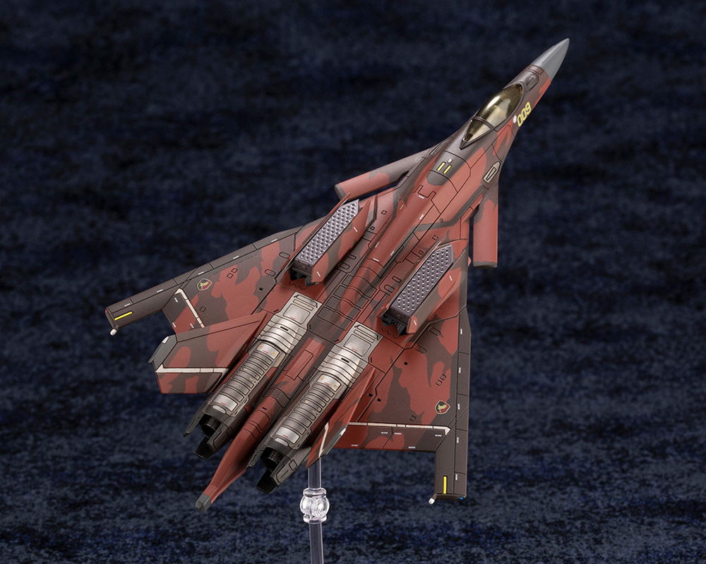 Ace Combat 1/144 Scale Plastic Model Kit: CFA-44
