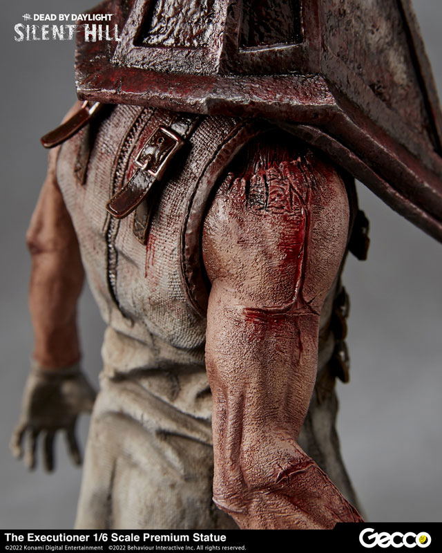 Silent Hill x Dead by Daylight 1/6 Scale Premium Statue: The Executioner image 6