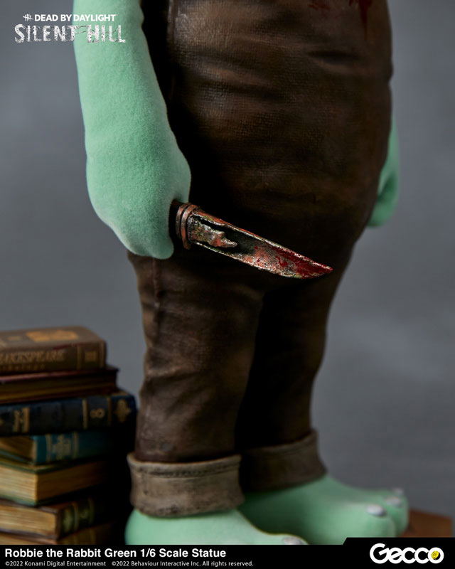 Silent Hill x Dead by Daylight 1/6 Scale Pre-Painted Statue: Robbie The Rabbit Green image 9