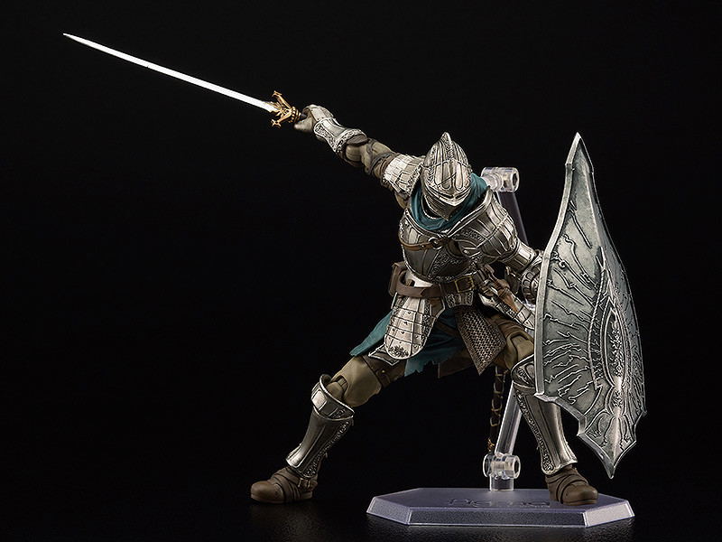 figma No. 590 Demon's Souls (PS5): Fluted Armor (PS5)