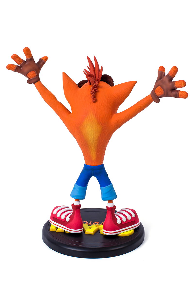 Crash Bandicoot PVC Painted Statue (Re-run) image 3