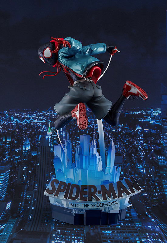 Spider-Man Into the Spider-Verse 1/6 Scale Pre-Painted Figure: Miles Morales Awakening [GSC Online Shop Exclusive Ver.] image 8
