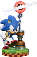 Sonic the Hedgehog PVC Painted Statue: Sonic [Collector's Edition] thumbnail 3