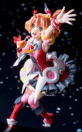 Macross Delta PLAMAX MF-10 1/20 Scale Plastic Model Kit: Minimum Factory Freyja Wion (Re-run) thumbnail 3