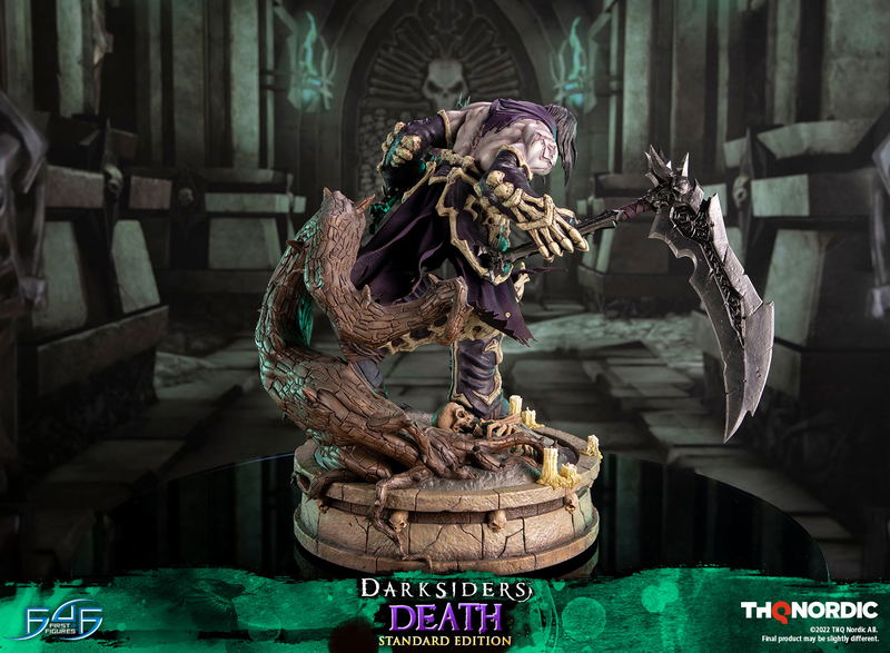 Darksiders Resin Painted Statue: Death [Standard Edition] image 12