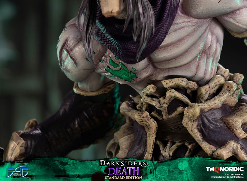 Darksiders Resin Painted Statue: Death [Standard Edition] image 32