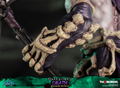 Darksiders Resin Painted Statue: Death [Standard Edition] thumbnail 34