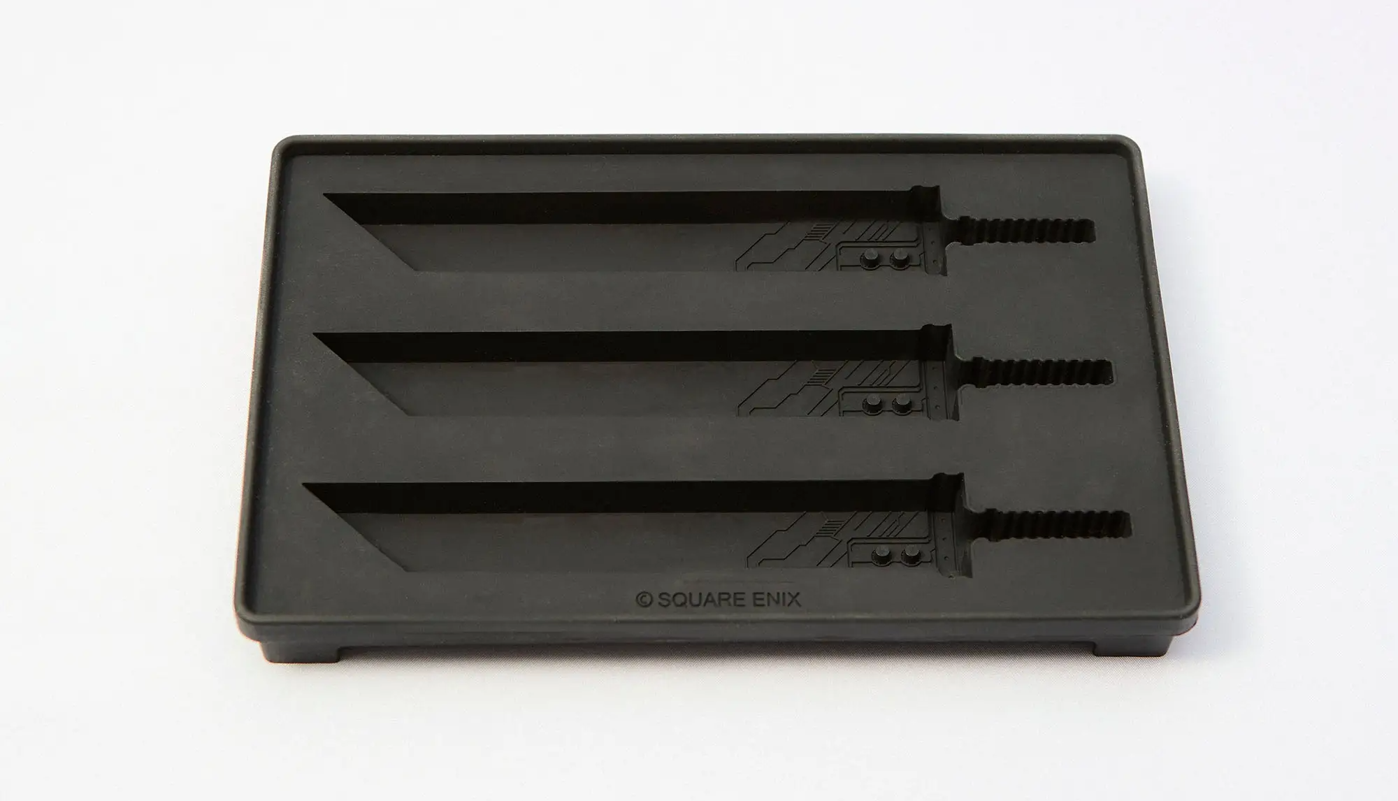 Final Fantasy VII Remake Silicone Ice Tray Buster Sword (Re-run)