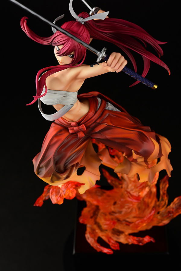 Fairy Tail 1/6 Scale Pre-Painted Figure: Erza Scarlet Samurai -Kouen Banjou- Ver. Crimson image 3