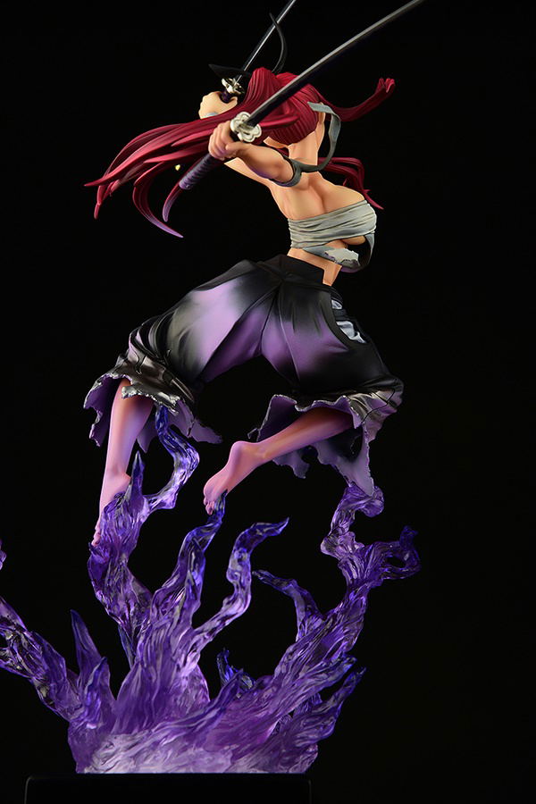 Fairy Tail 1/6 Scale Pre-Painted Figure: Erza Scarlet Samurai -Kouen Banjou- Ver. Jet Black image 10