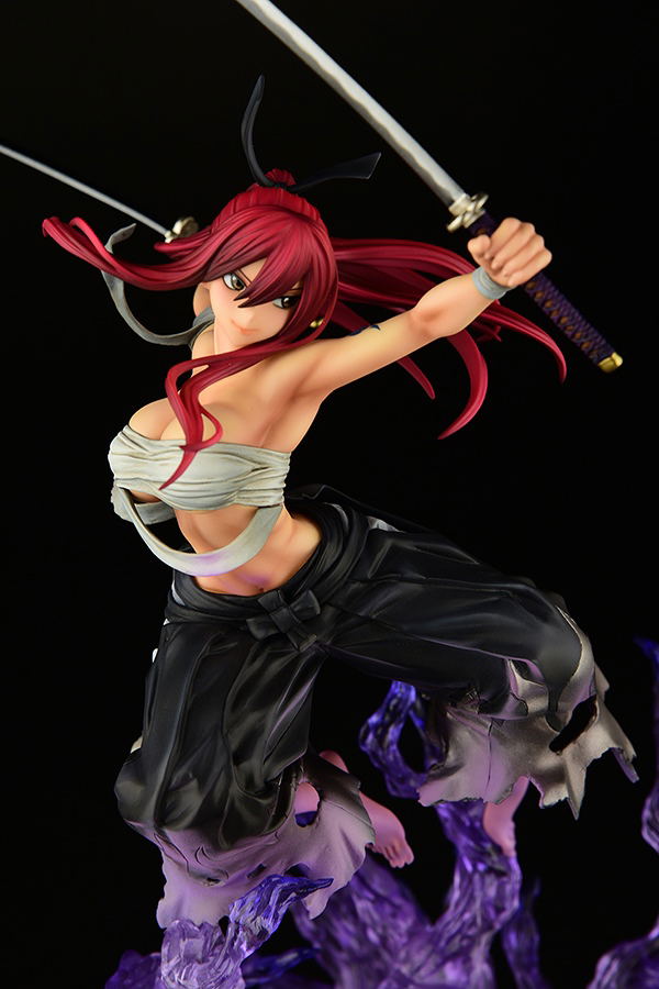 Fairy Tail 1/6 Scale Pre-Painted Figure: Erza Scarlet Samurai -Kouen Banjou- Ver. Jet Black image 16