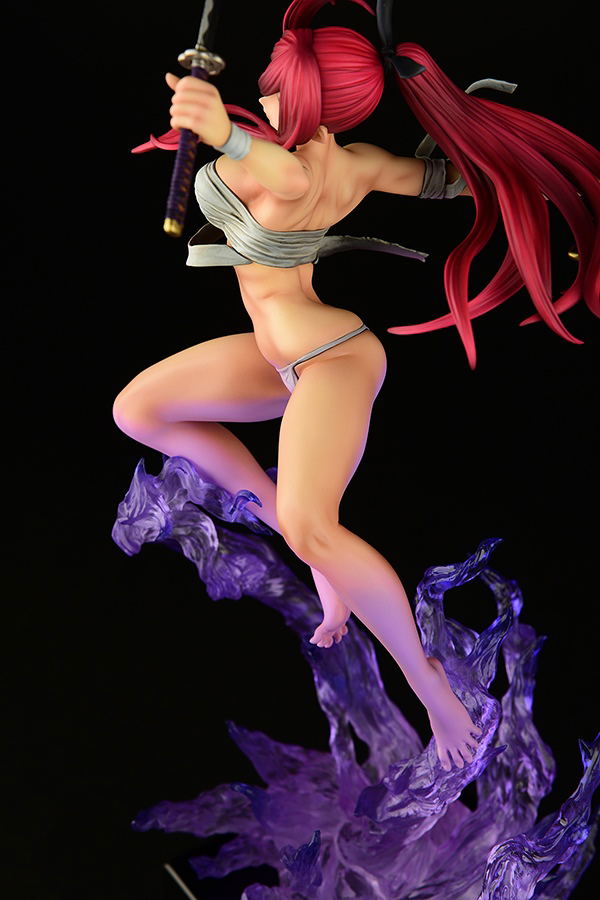 Fairy Tail 1/6 Scale Pre-Painted Figure: Erza Scarlet Samurai -Kouen Banjou- Ver. Jet Black image 21