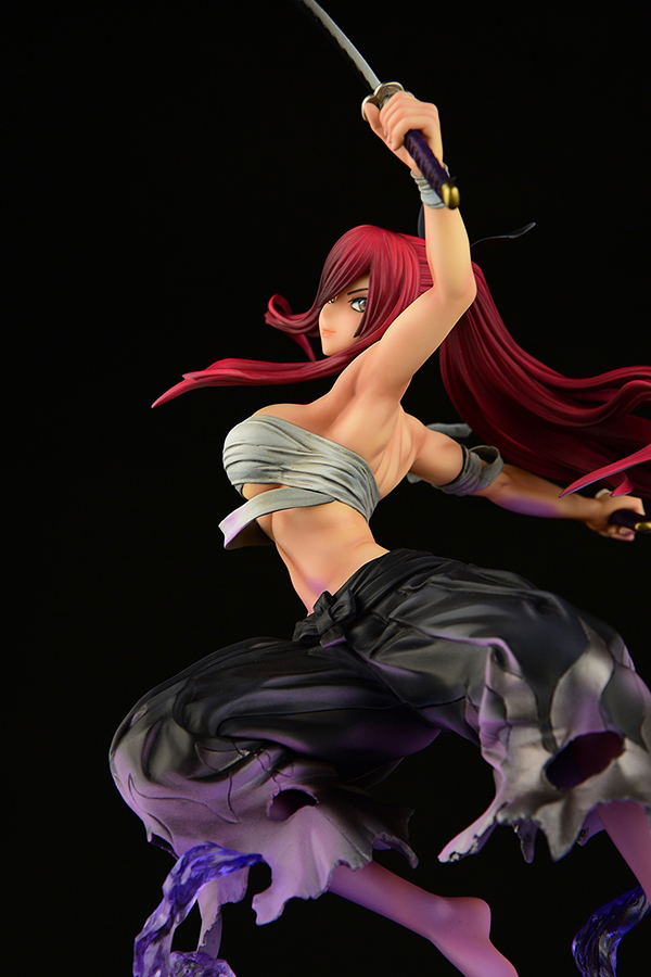 Fairy Tail 1/6 Scale Pre-Painted Figure: Erza Scarlet Samurai -Kouen Banjou- Ver. Jet Black image 5