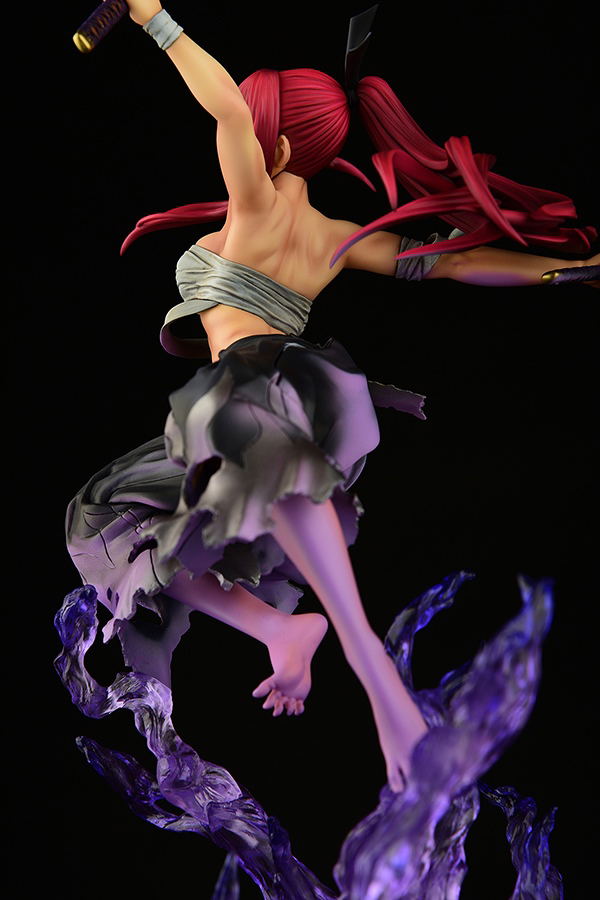 Fairy Tail 1/6 Scale Pre-Painted Figure: Erza Scarlet Samurai -Kouen Banjou- Ver. Jet Black image 6
