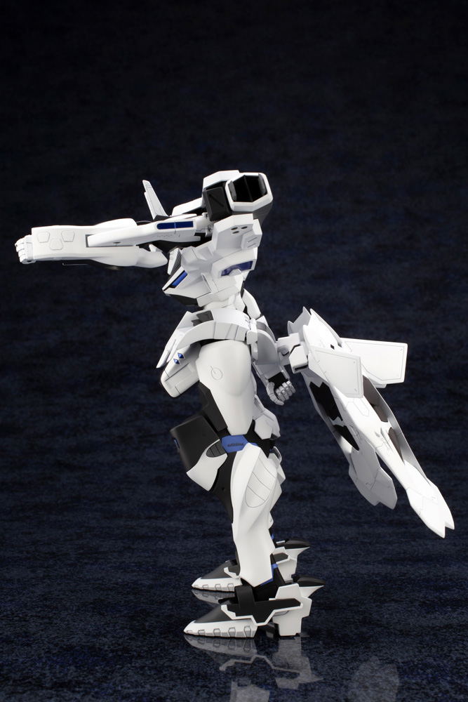 Muv Luv Alternative Total Eclipse Plastic Model Kit: Shiranui Second Yuya Bridges Custom Ver. 1.5 image 12