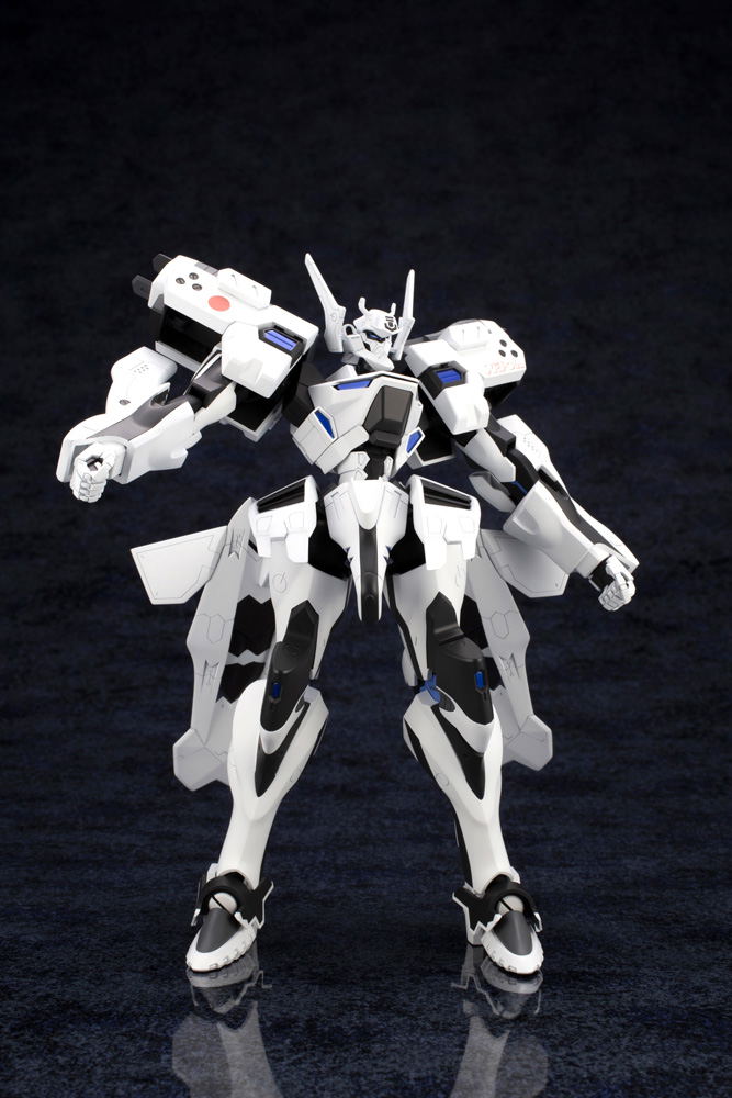 Muv Luv Alternative Total Eclipse Plastic Model Kit: Shiranui Second Yuya Bridges Custom Ver. 1.5 image 9