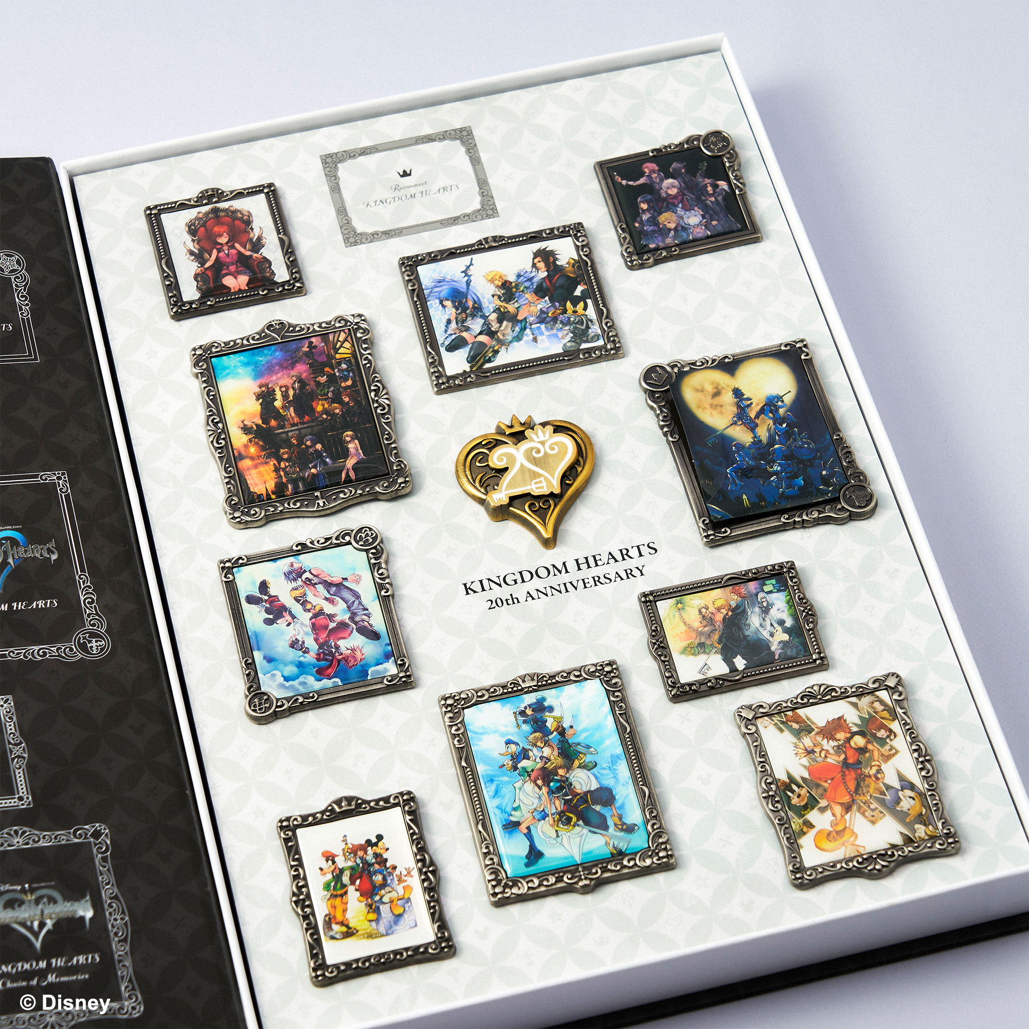 Kingdom Hearts 20th Anniversary Pins Box Vol. 1