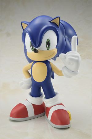 SoftB Sonic the Hedgehog Pre-Painted Figure: Sonic the Hedgehog