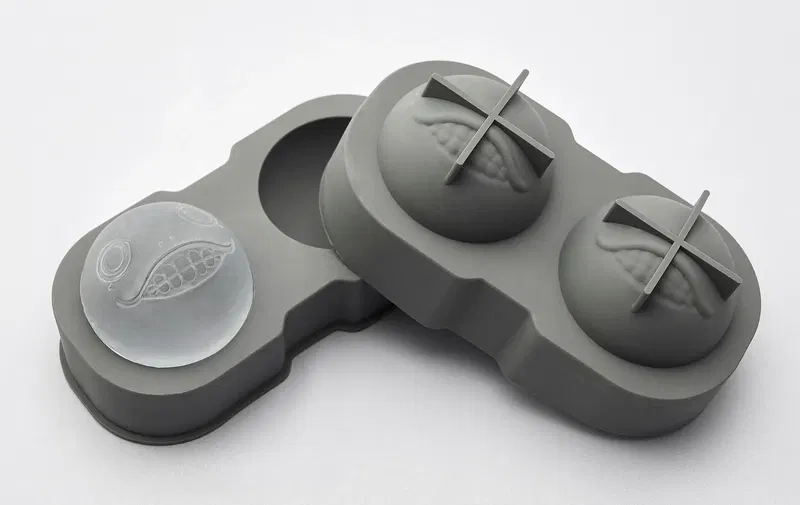 NieR Replicant ver.1.22474487139... Silicone Ice Tray: Emil (Re-run) image 1