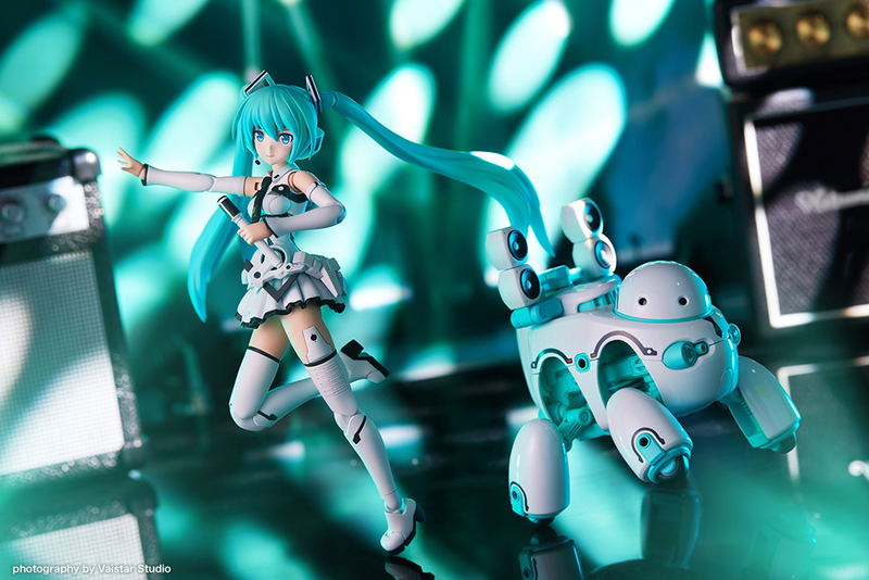 Frame Arms Girl Frame Music Girl Plastic Model Kit: Hatsune Miku (MARUTTOYS Ver.) with TAMOTU (Miku Ver.) image 22