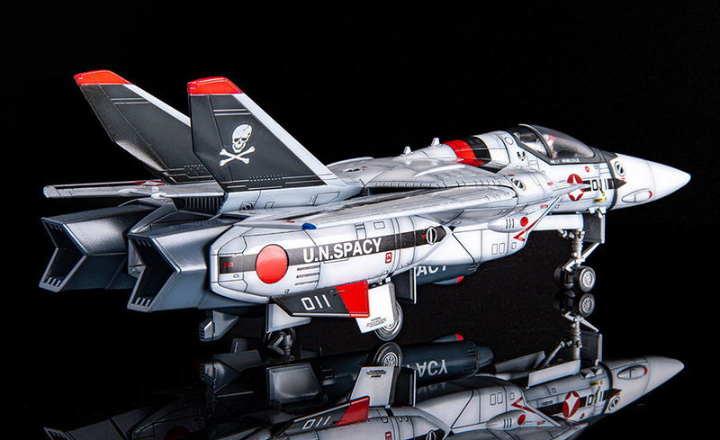 Macross Do You Remember Love? PLAMAX 1/72 Scale Plastic Model Kit: VF-1A/S Fighter Valkyrie (Hikaru Ichijyo's Fighter) image 4