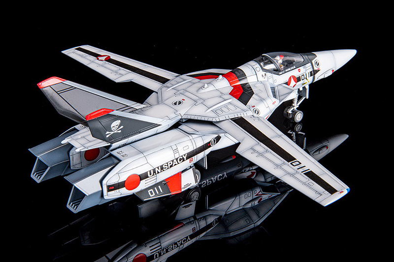 Macross Do You Remember Love? PLAMAX 1/72 Scale Plastic Model Kit: VF-1A/S Fighter Valkyrie (Hikaru Ichijyo's Fighter) image 5