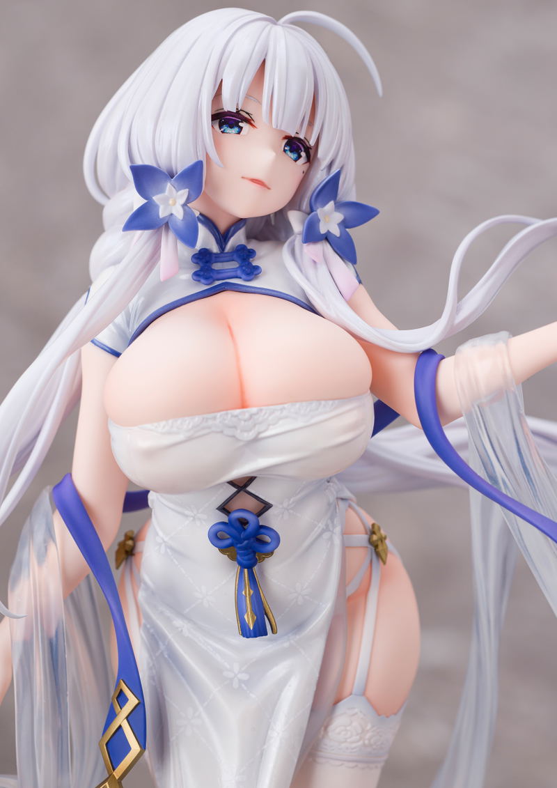 Azur Lane 1/7 Scale Pre-Painted Figure: Illustrious Maiden Lily's Radiance Ver. image 10