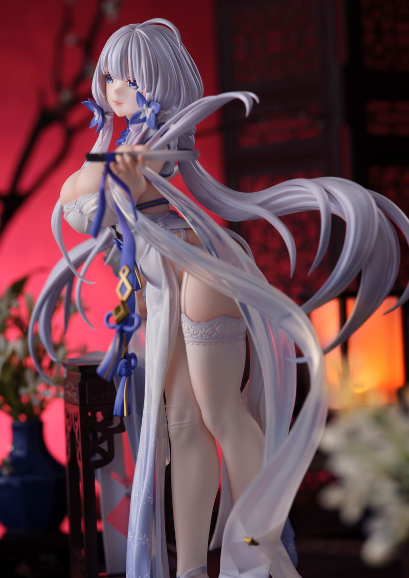 Azur Lane 1/7 Scale Pre-Painted Figure: Illustrious Maiden Lily's Radiance Ver. image 15