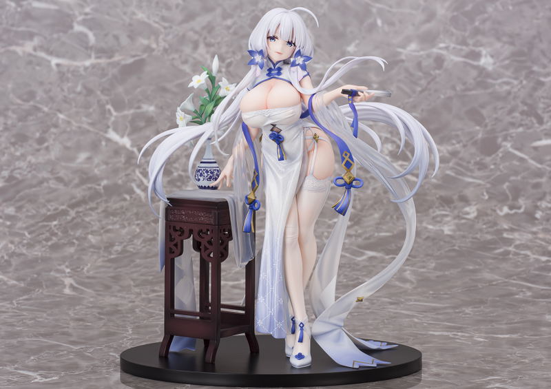 Azur Lane 1/7 Scale Pre-Painted Figure: Illustrious Maiden Lily's Radiance Ver. image 2