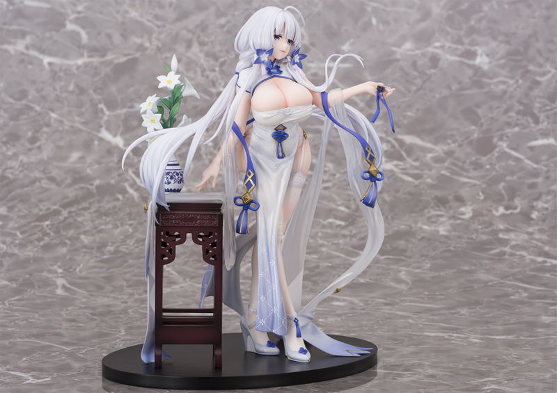 Azur Lane 1/7 Scale Pre-Painted Figure: Illustrious Maiden Lily's Radiance Ver. image 6