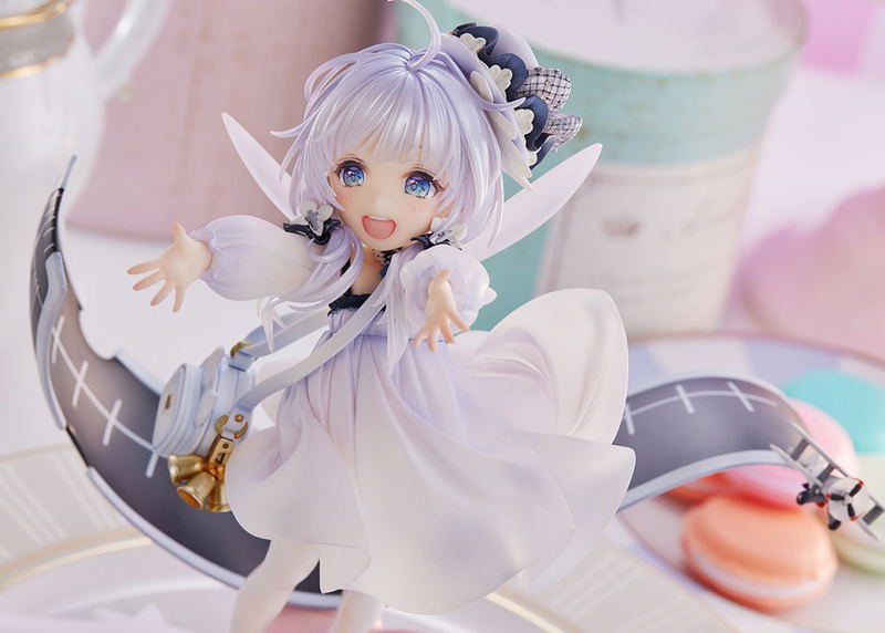 Azur Lane Pre-Painted Figure: Little Illustrious image 9