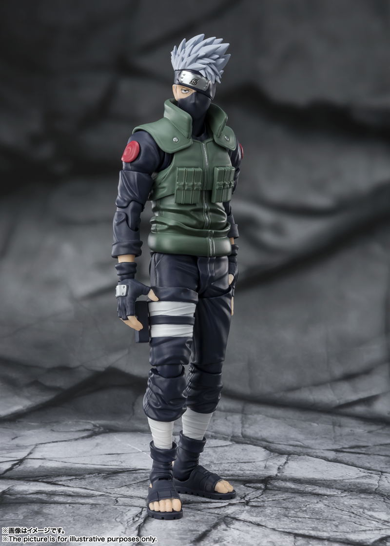 S.H.Figuarts Naruto Shippuden: Kakashi Hatake -Yuumei Todoroku Sharingan no Eiyuu- image 3