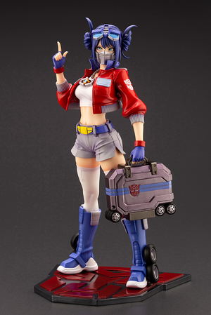 Transformers Bishoujo 1/7 Scale Pre-Painted Figure: Convoy/Optimus Prime_