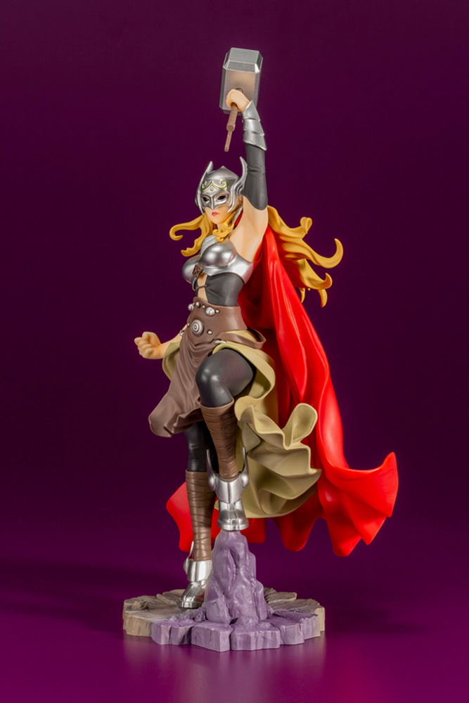 Marvel Bishoujo Marvel Universe 1/7 Scale Pre-Painted Figure: Thor (Jane Foster) image 3