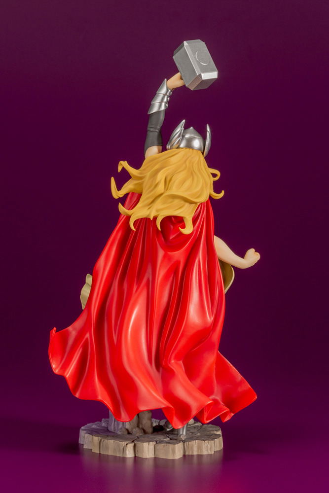 Marvel Bishoujo Marvel Universe 1/7 Scale Pre-Painted Figure: Thor (Jane Foster) image 5