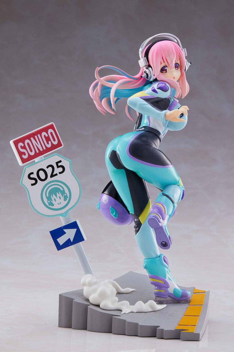 Super Sonico Pre-Painted Figure: Sonico image 1